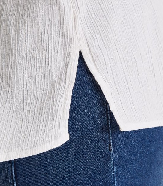 Curve Lace Spliced Trim Dallas Blouse