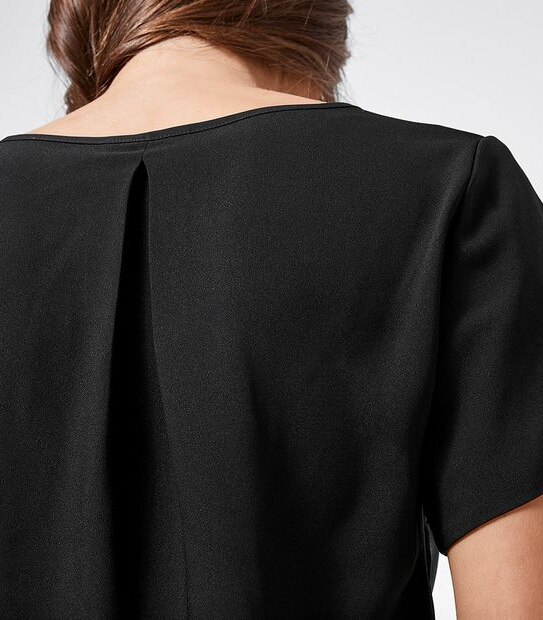 Preview Evie Tulip Sleeve Top
