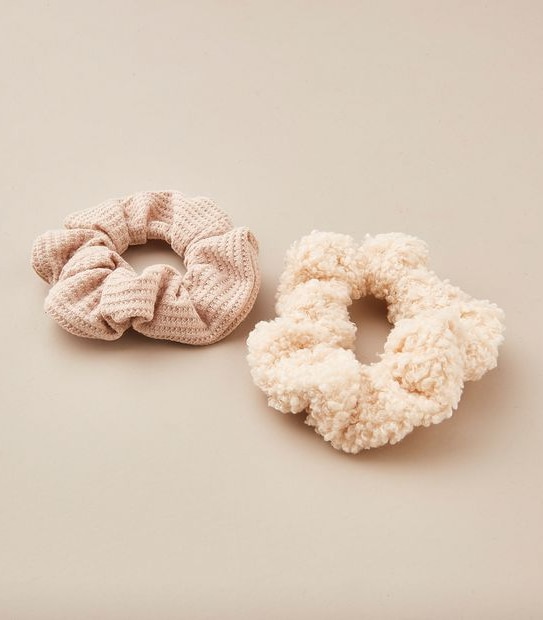 2 Pack Teddy Fur Scrunchies