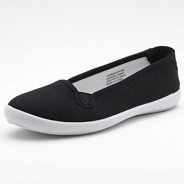 black canvas flats