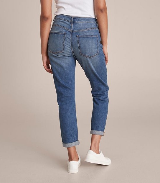 Tash Mid Rise Ankle Length Girlfriend Jeans