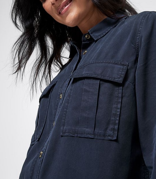 Utility Resort Shirt - Navy Blue