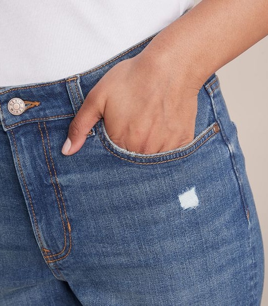 Tash Mid Rise Ankle Length Girlfriend Jeans