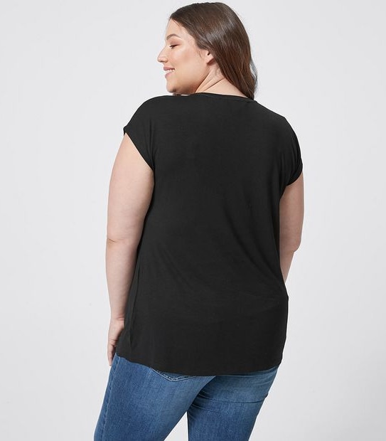 Belle Curve V-Neck T-Shirt