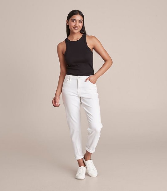 Tash Mid Rise Ankle Length Girlfriend Jeans