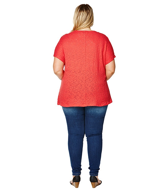 Belle Curve Textured T-Shirt - Hibiscus 2 of 5