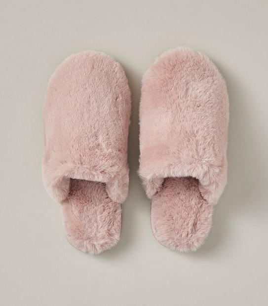 Womens Swansea III Faux Fur Scuff Slippers