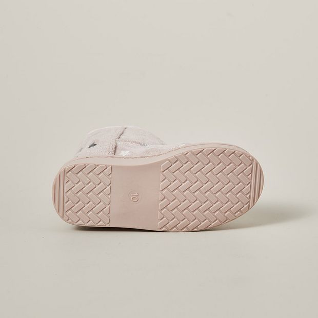 star slipper boots