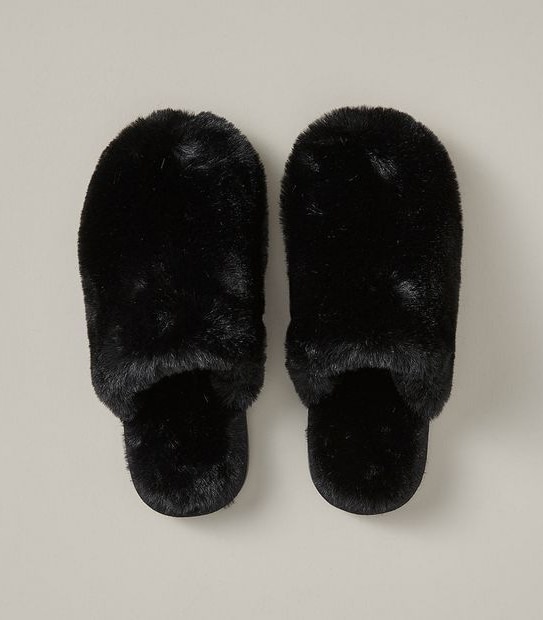 Womens Swansea III Faux Fur Scuff Slippers