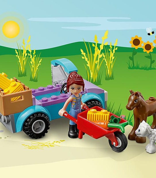 LEGO&reg; Juniors Mia's Farm Suitcase 10746  