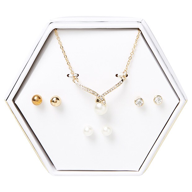Boxed Jewellery Set Boxed Jewellery Set