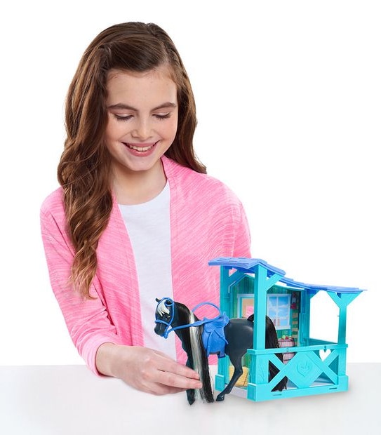 Spirit Riding Free Horse & Stable Set