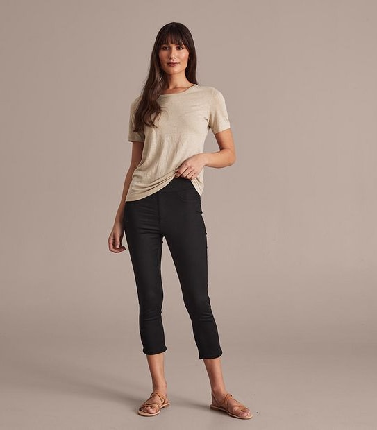 DENIM Lydia High Rise Capri Length Jeggings 