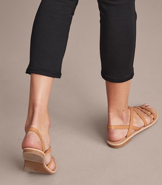 DENIM Lydia High Rise Capri Length Jeggings 
