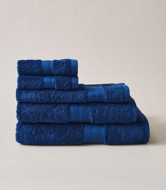 Grandeur Hand Towel