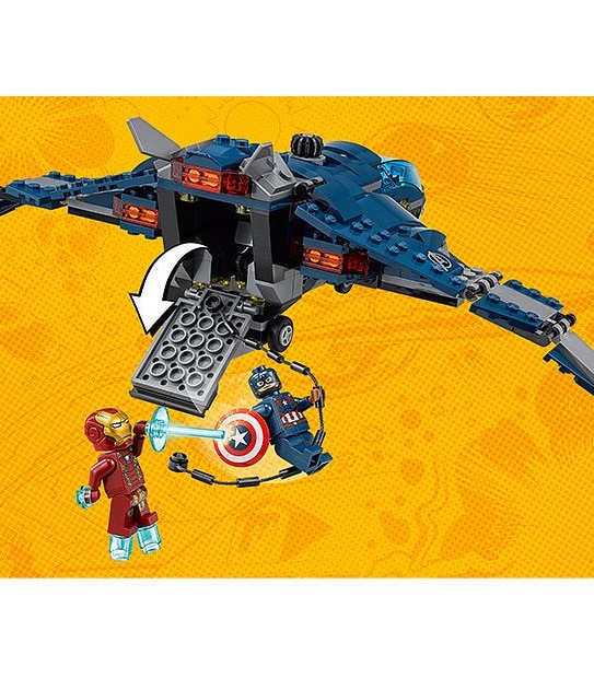 LEGO&reg; Marvel Super Heroes Super Hero Airport Battle 76051