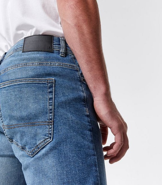 DENIM Phoenix Slim Tapered Jeans - Bright Blue