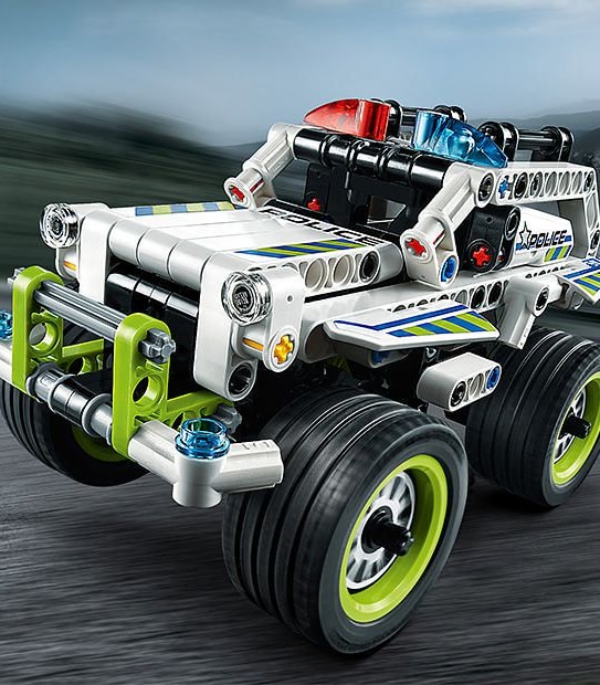 LEGO&reg; Technic Police Interceptor 42047