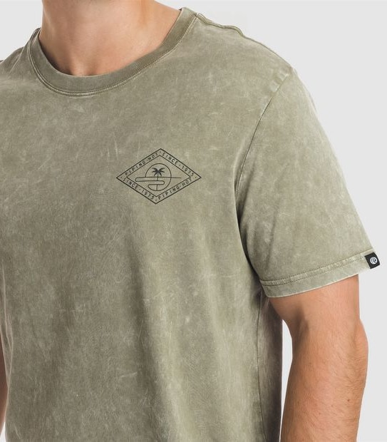 Piping Hot Diamond Palm T-Shirt