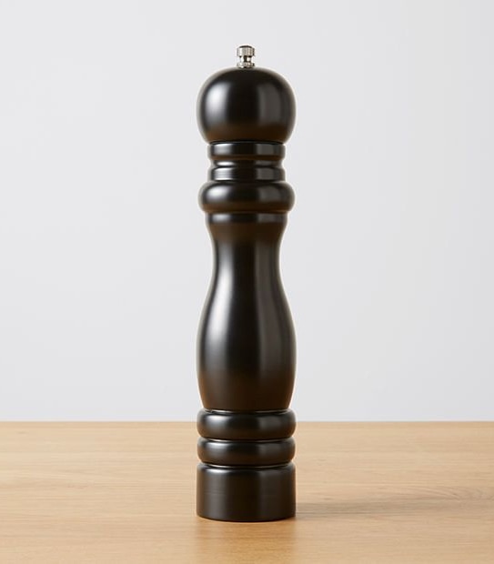 Black Classic Pepper Grinder
