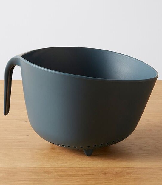 Red 3 Litre Colander and Mixing Bowl Set