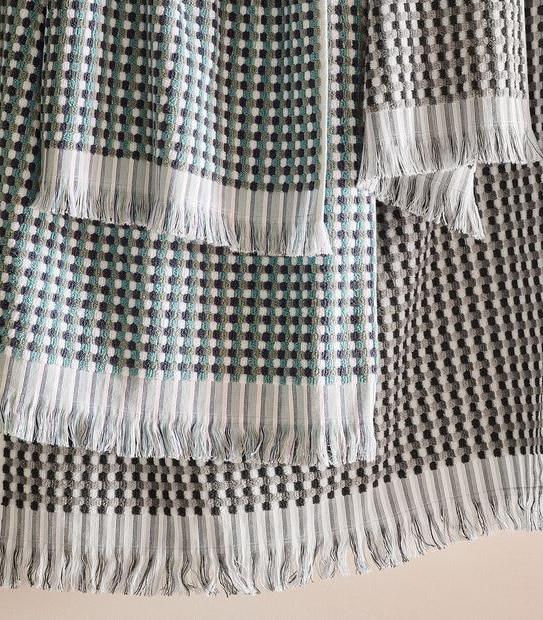 Pom-Pom Terry Bath Towel