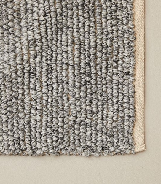 Hema Tufted Rug