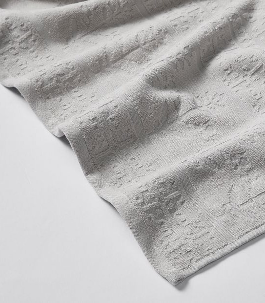 Elisa Velour Pattern Bath Towel