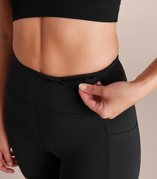 Active Infinity Mid Rise Short Bike Shorts