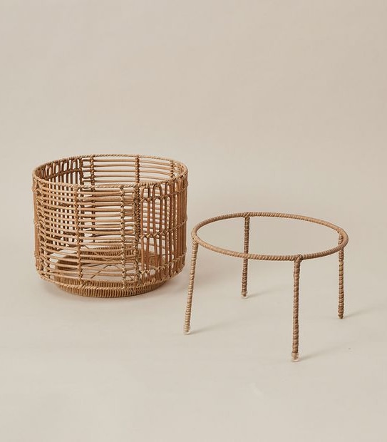 Wilson Planter on Stand