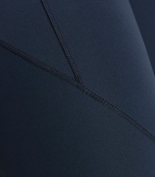 Active Infinity Mid Rise 3/4 Length Tights