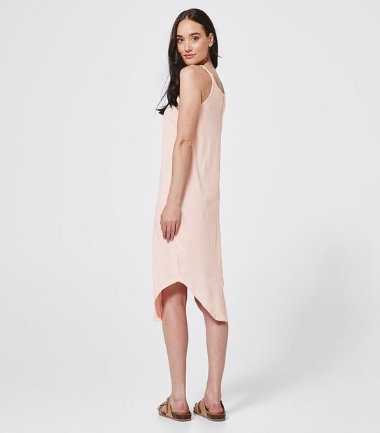 Piping Hot Scoop Midi Dress