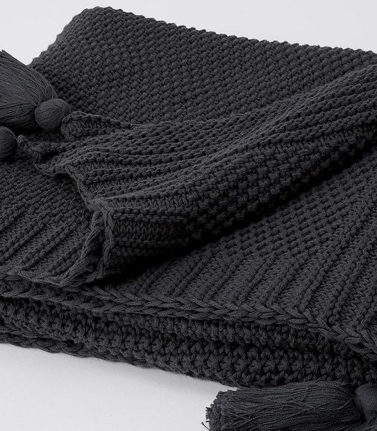 Amity Tassel Knitted Throw