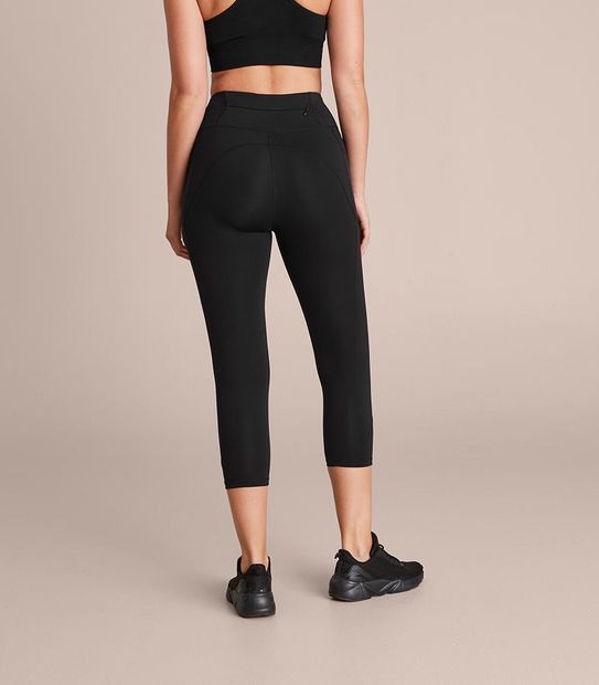Active Infinity Mid Rise 3/4 Length Tights