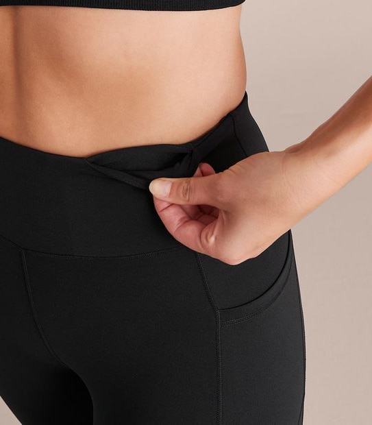 Active Infinity Mid Rise 7/8 Length Tights 5 of 5