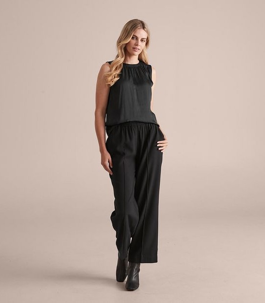 Preview Pleat Neck Tank Top 3 of 5