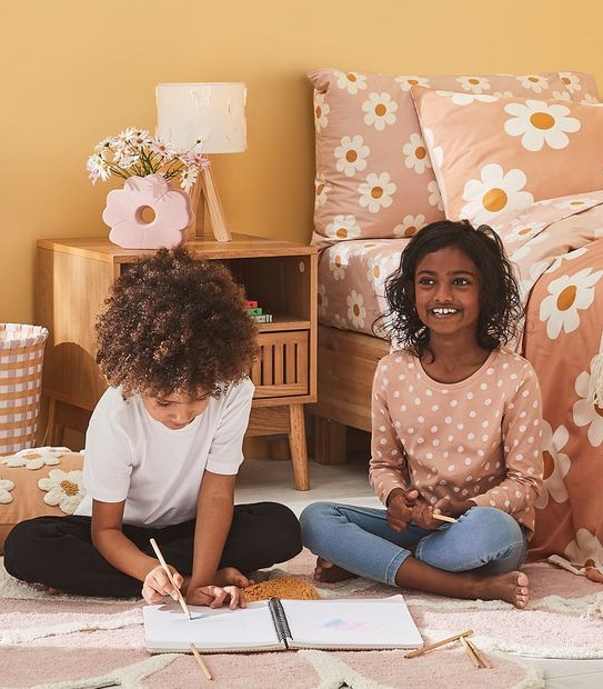Zoey Daisy Quilt Cover Set