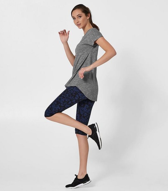 Active Cross Back T-Shirt - Warm Red Marle