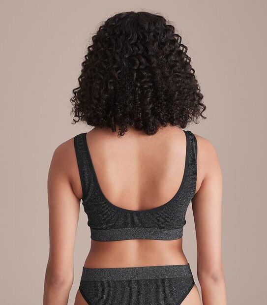 Bonds Retro Ribbed Scoop Crop Top; Style: WRRWT