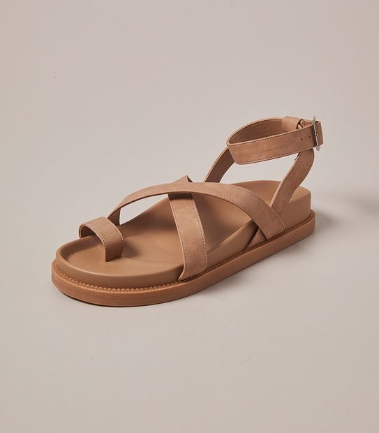 Womens Melania Toe Loop Roman Sandals
