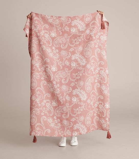 Amori Paisley Print Linen Throw