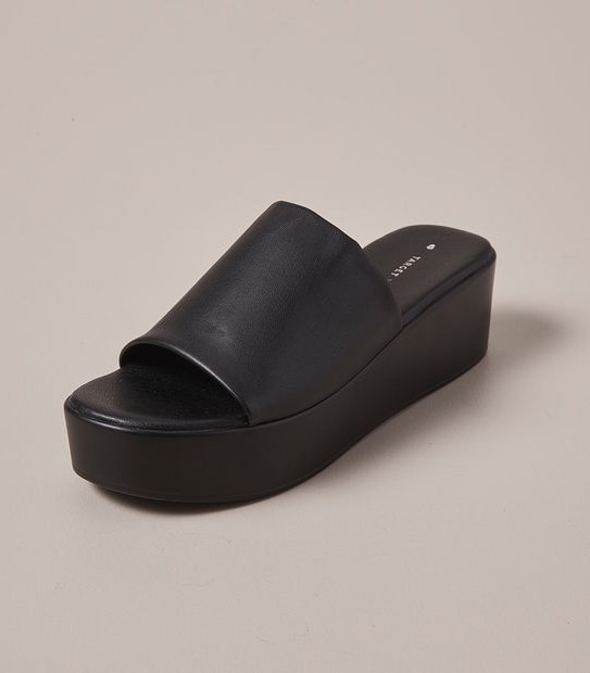 W MEYGAN BLACK FLATFORM SLIDE  SIZE 6-11