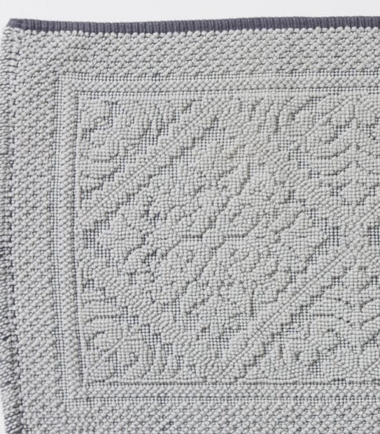 Mia Textured Bath Mat