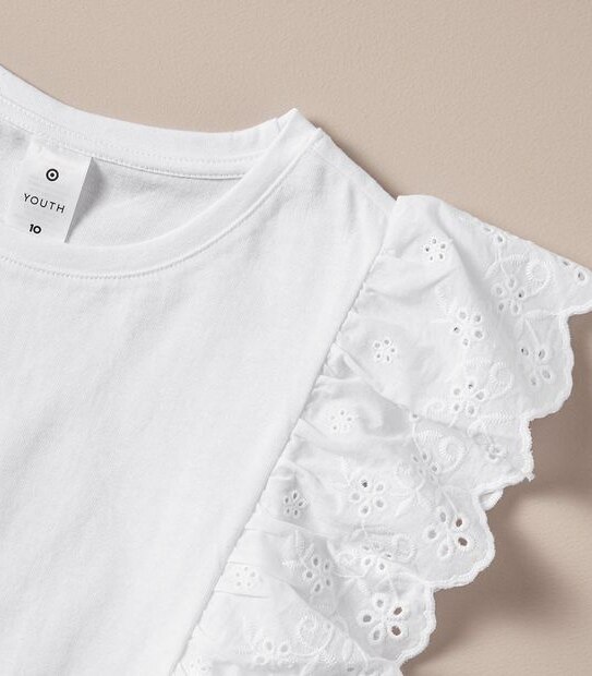 WX252489_01 S23 SS KNIT BRODERIE SLEEVE TOP WHITE