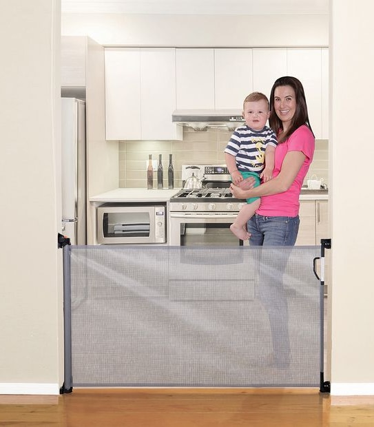 Dreambaby Retractable Gate