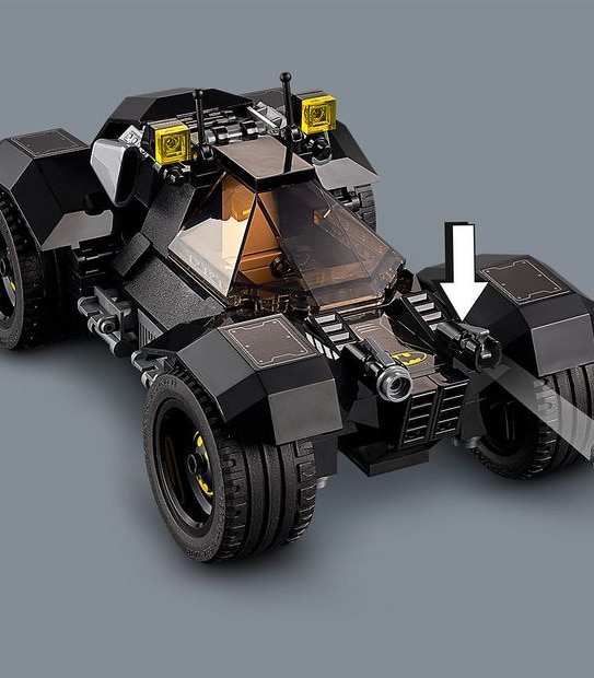 LEGO&reg; DC Comics Super Heroes Joker's Trike Chase 76159