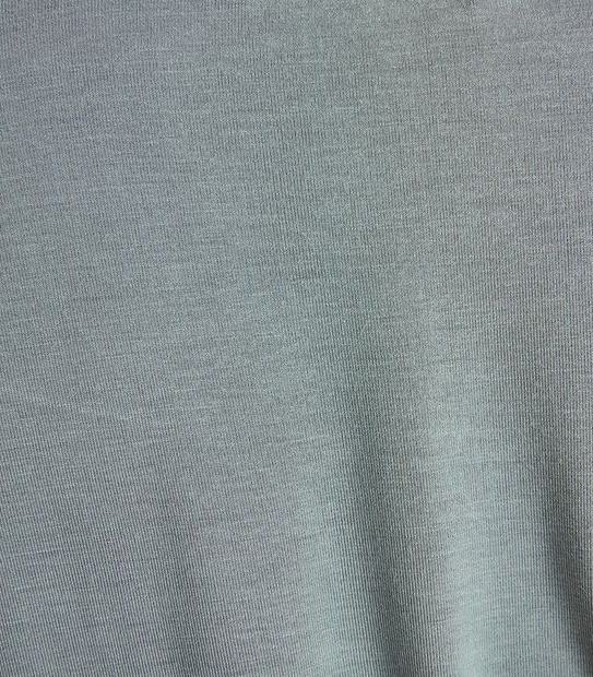 Curve V-Neck T-Shirt