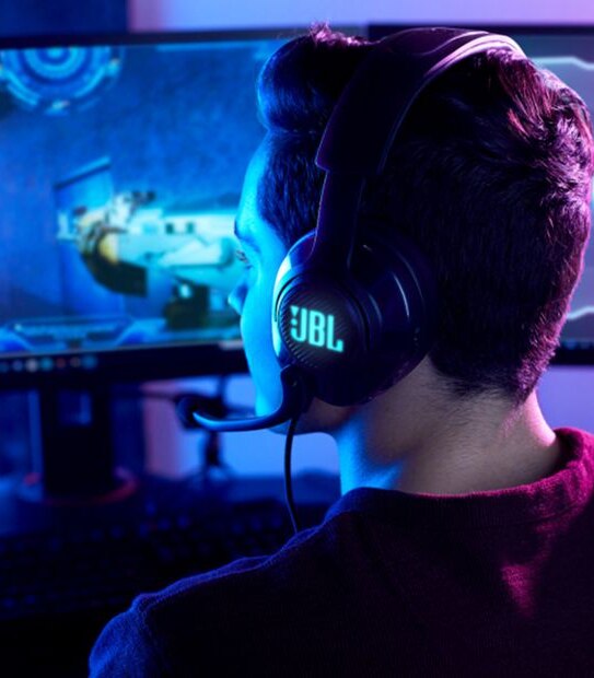 JBL Quantum 400 Gaming Over-Ear Headset