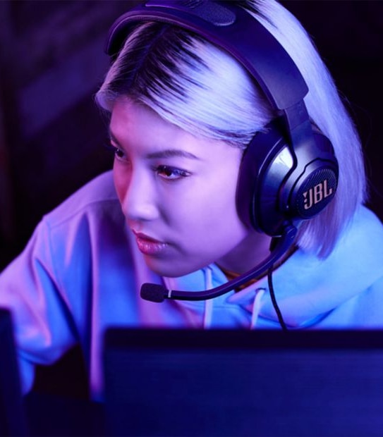 JBL Quantum 400 Gaming Over-Ear Headset