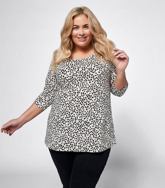Belle Curve Pleat Front Top